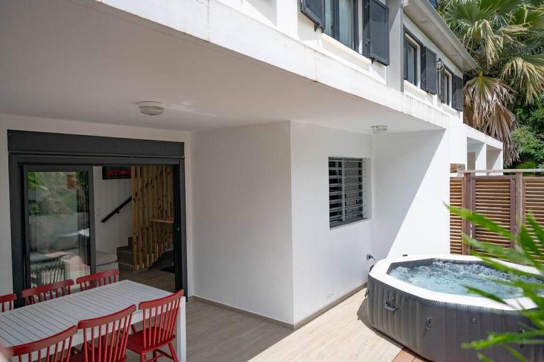 Ecumes Sauvages - DODOTERLA - Bed and Breakfast Manapany les Bains