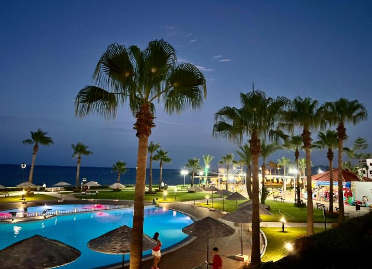Marina Beach-Mdiq- Seaside Luxury Resort - Chambres d'hôtes Restinga Smir