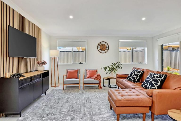 Hosier Lane House - Heritage Charm & City Life - B&B Cessnock