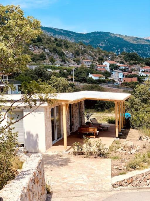 Chalet Elli's Mountain View - Ferienwohnung Velje Selo