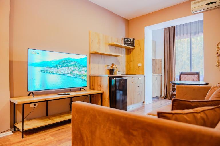 BejartApartment2 - B&B Tirana