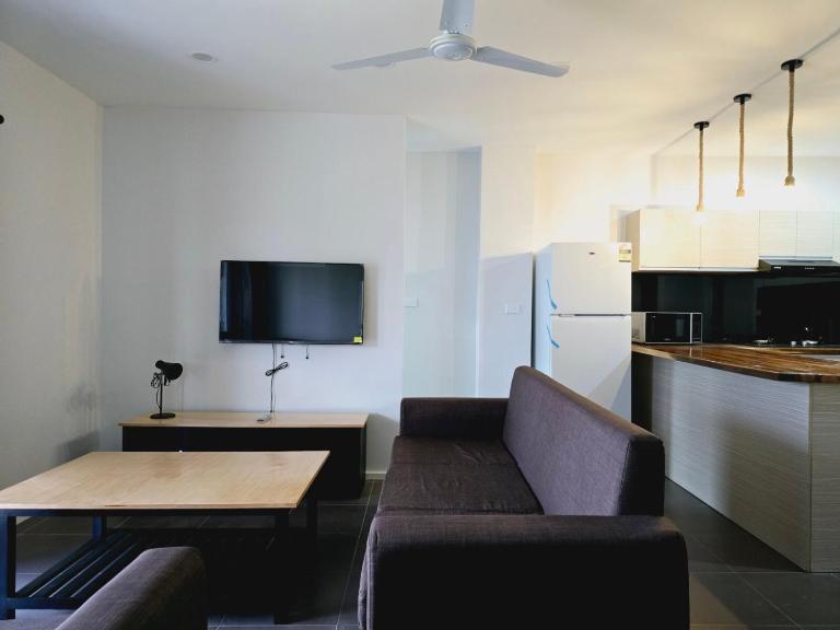 2bedroom Unit1 BurgerKing - B&B Nakavu