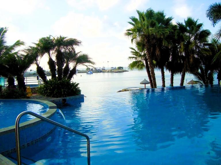 Apartamento de Lujo con playa privada Condominio Torre Marina - Ferienwohnung Salinas