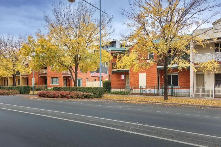 Central Style at the Gardens - B&B Albury