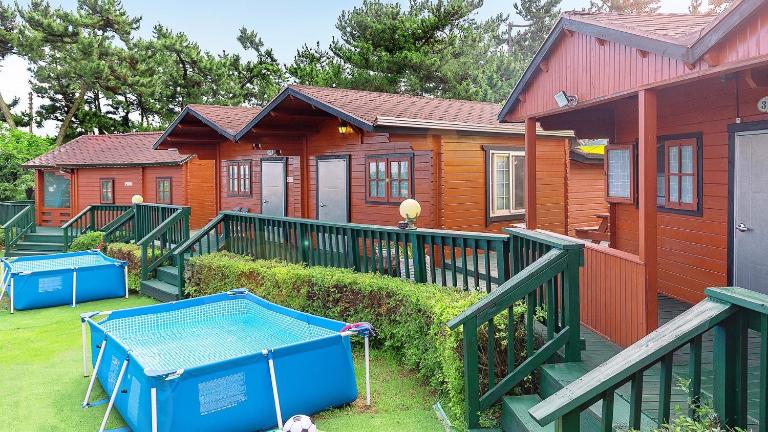 Taean loghouse pension - B&B Taian