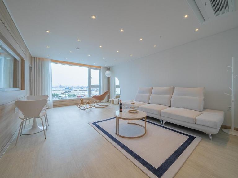 Pohang Pool Villa Yeongil - B&B Pohang