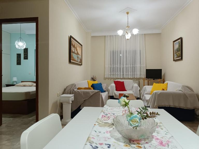 Plateia Home - Ferienwohnung Karditsa