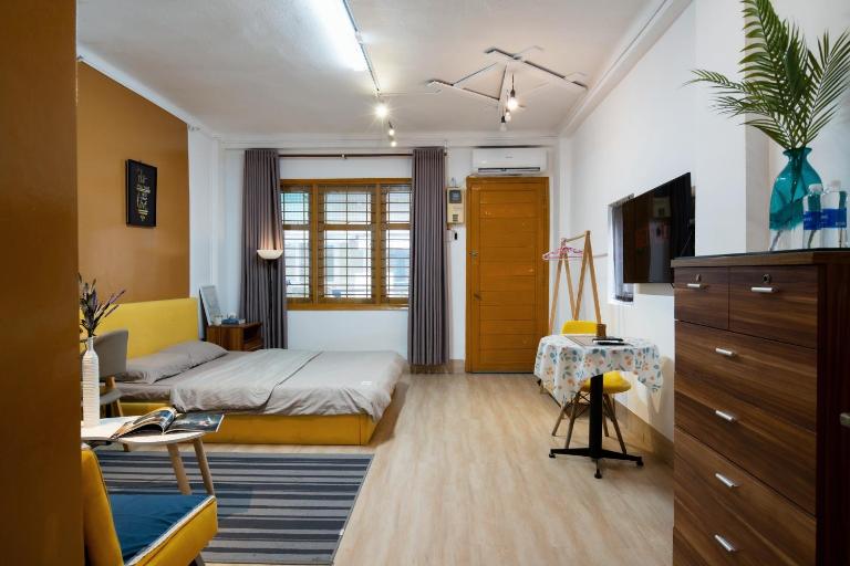 Lagom studio 24 - bathtub-balcony, Nguyen Du, Ben Nghe Ward, dist 1 - B&B Ho Chi Minh City
