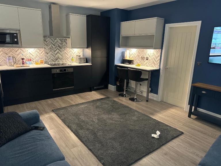 Cozy Apartment in Stoke-on-Trent One double bed - B&B Stoke-on-Trent