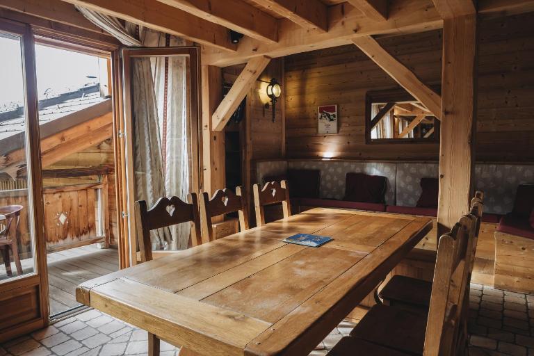 La table de Fifine - Montagne - Appartement 65m2 - B&B Samoëns