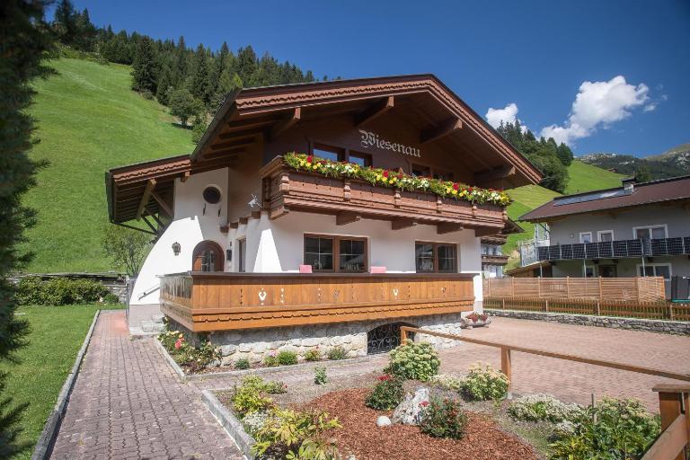 Wiesenau, Ferienhaus - Ferienwohnung Tux