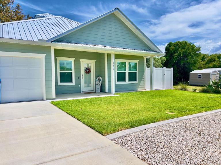 Lets Get You Laguna Beachin in this Brand New Cottage Steps to the Beach - B&B Panama City Beach