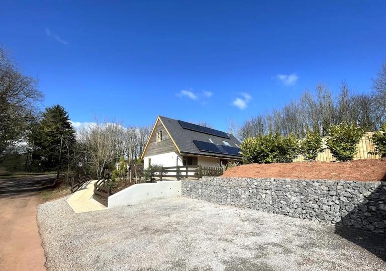 Stunning cottage with hot tub - Bed and Breakfast Marldon