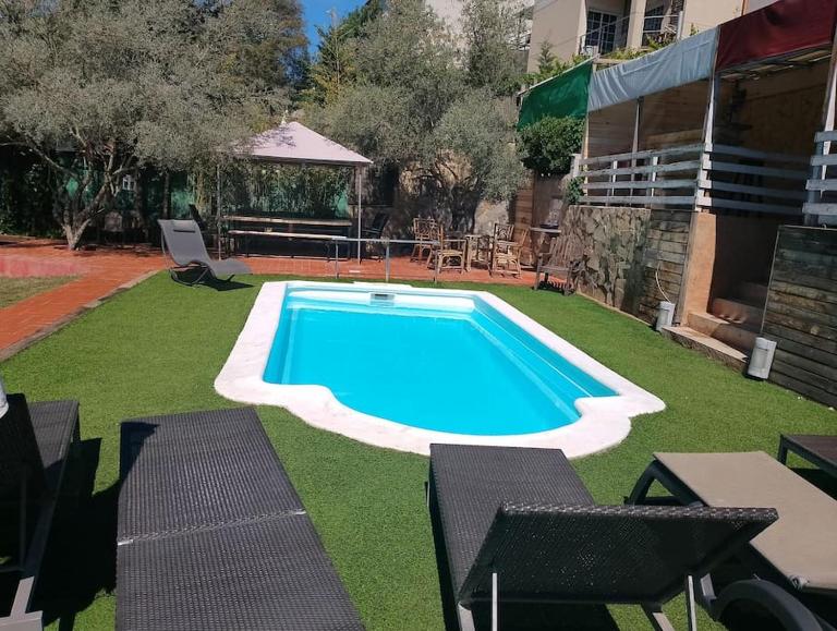 Luxury HappyHouse - B&B Montbarbat