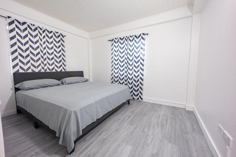 Amiah's Residence - Spacious two bedroom apartment in St George - B&B Saint George's
