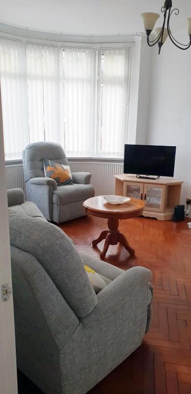 House in Wollaton, Nottingham - B&B Nottingham