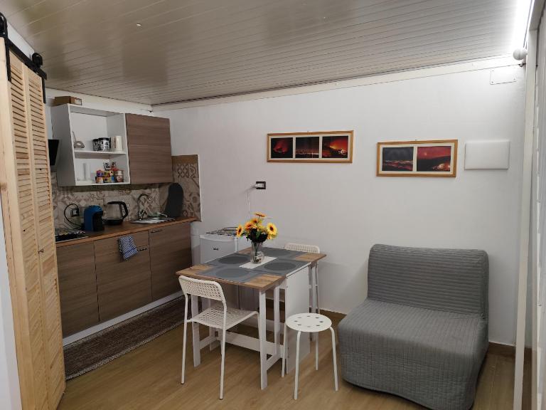 Causunara's apartments calogero - B&B Catania