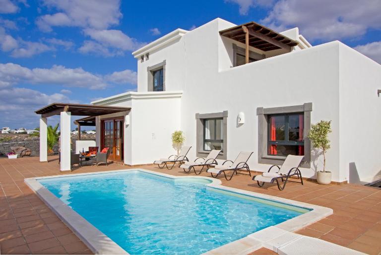 Villas Coral Deluxe - Bed and Breakfast Playa Blanca