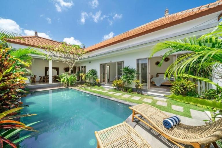 Villa Margherita 3 Bedroom Canggu Swimming Pool - B&B Canggu