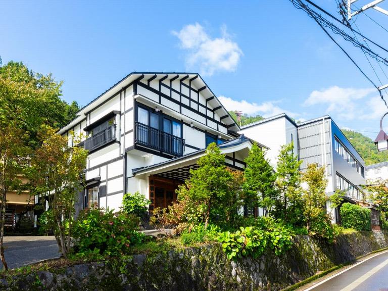 Otowaya Ryokan - B&B Yuzawa
