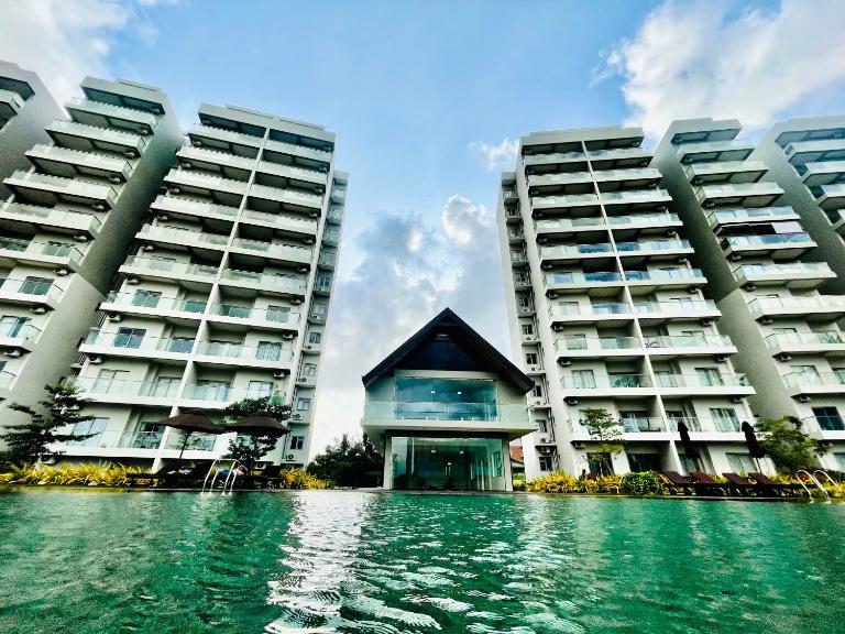 Canterbury Golf Resort Apartments - B&B Kahathuduwa