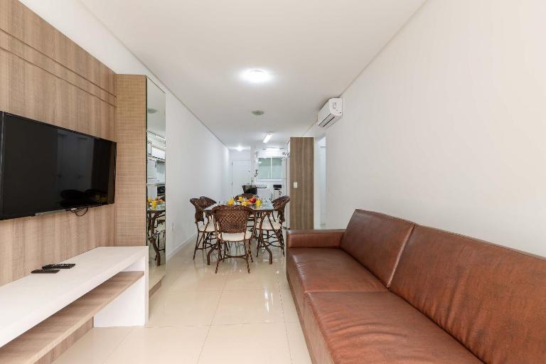 Excelente ubicación a 200m de la playa de Bombinhas - B&B Bombinhas