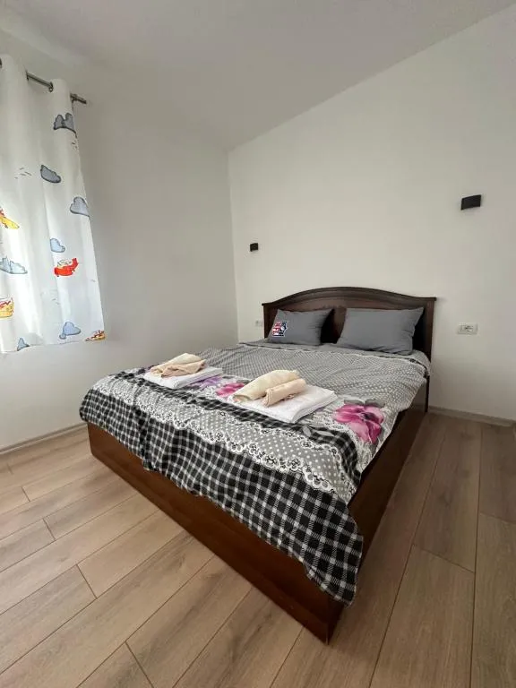 Gardenhouse2 - Chambres d'hôtes Mëmëlisht
