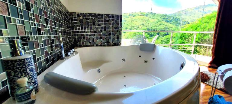 Cabaña en el Aire con jacuzzi a 5min del Pueblo - B&B Sopetrán