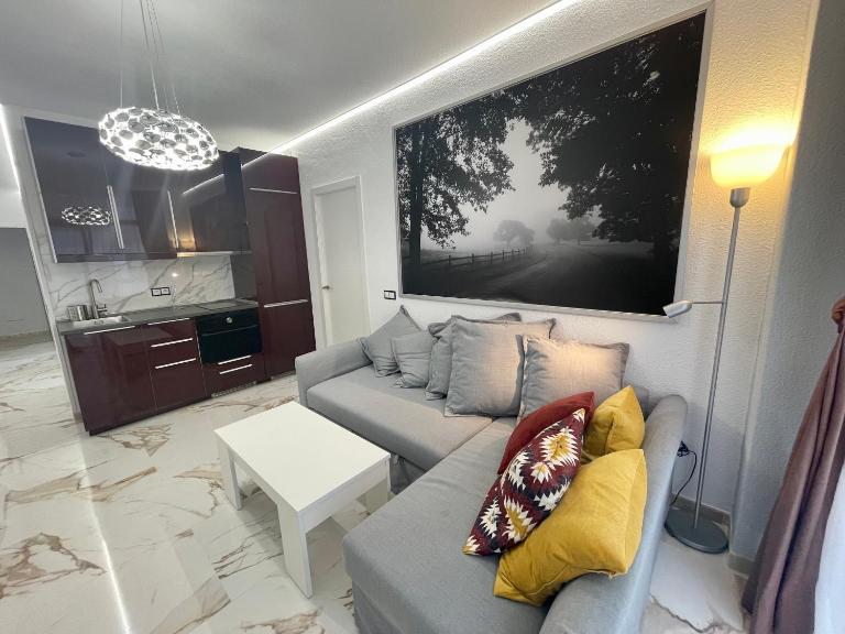 Piso Canteras/2 Bedroom+Balcony+Parking at Beach - B&B Las Palmas de Gran Canaria