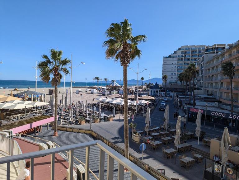 Ti Caraïbe appartement vue mer et parking gratuit du 1 juin au 30 septembre - B&B Canet-en-Roussillon