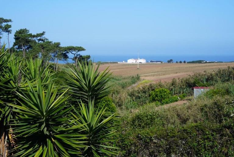 Retreat Centre with seaviews, near surf and golf - B&B Estrada