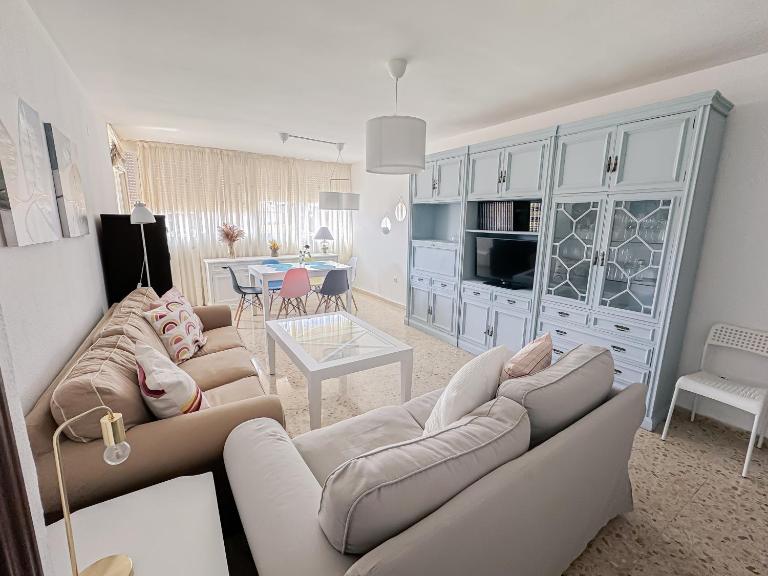 Piso encantador en Carlos Haya - B&B Málaga