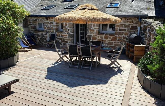Maison de vacances en pierres à 700m des plages et du port - Bed and Breakfast Camaret-sur-Mer