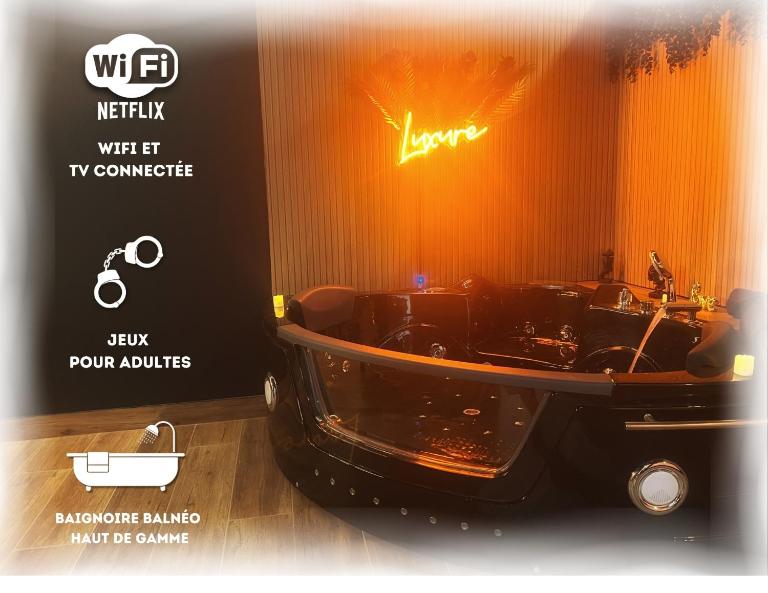 Love Room Luxure 50 Nuances - B&B Jonzac