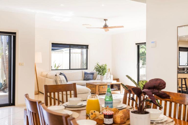 The Atrium by Experience Jervis Bay - B&B Saint Georges Basin
