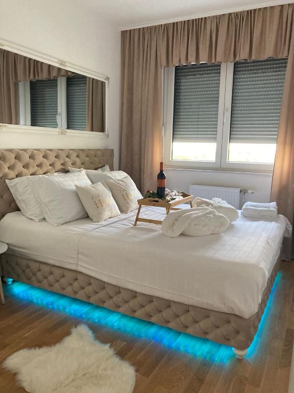 Apartman 10 Lux - B&B Novi Sad
