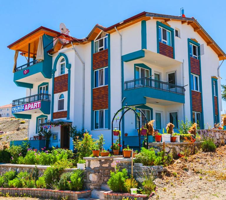 Salda Gölü Çeliköz Apart - Chambres d'hôtes Yeşilova