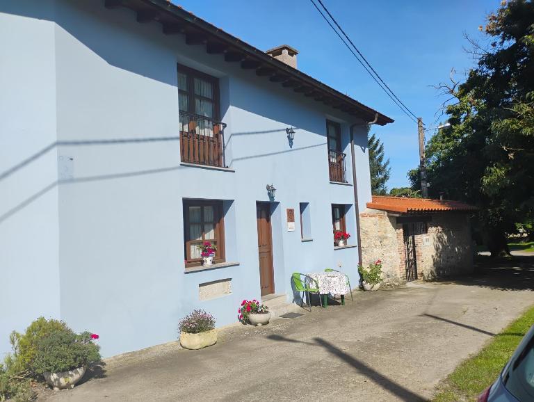 Casa Rural Casa Azul - Chambres d'hôtes Villahormes