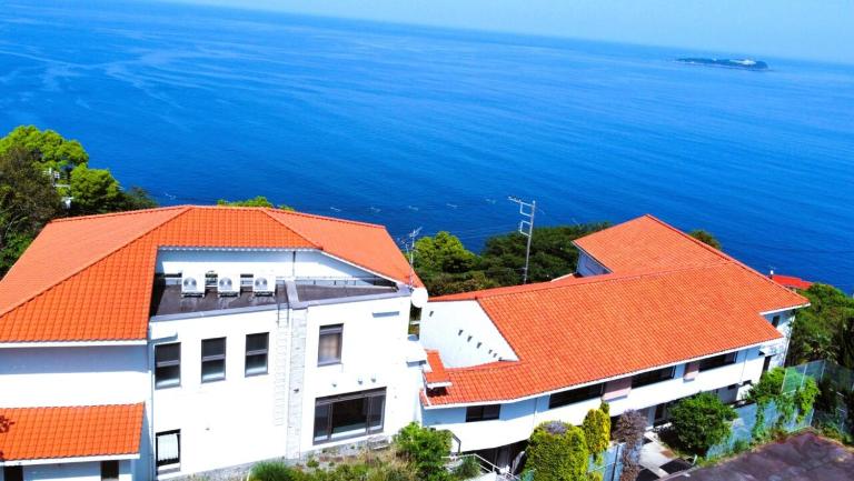 Pearl Hills Atami#BBQ #Wi-Fi #オーシャンビュー#カラオケ #温泉 - B&B Ajiro