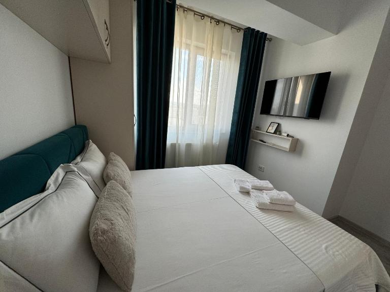 Lazar Flat Apartment - Palas Center - Chambres d'hôtes Iași
