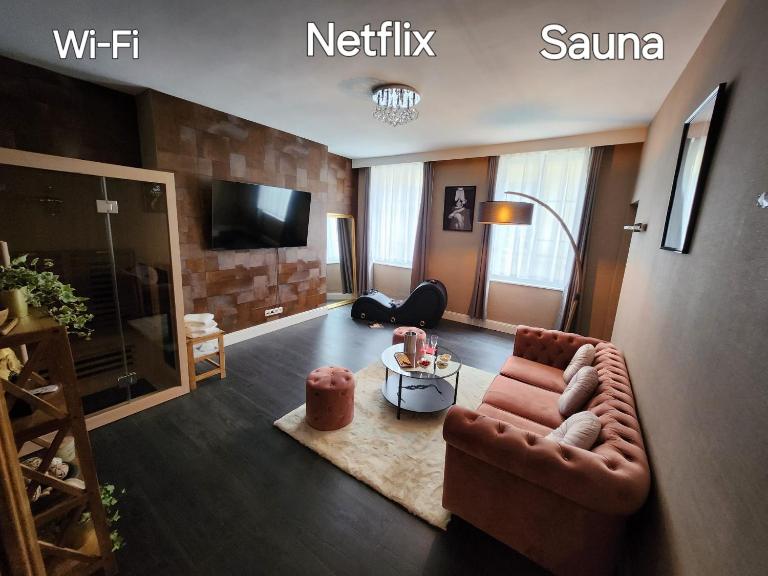 Love Room l'Audacieuse - B&B Saint-Quentin