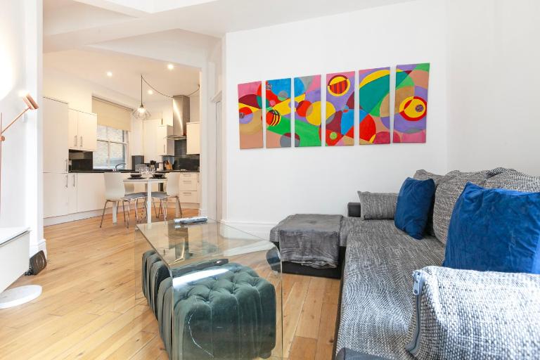Charming Two-Bedroom Flat in Notting Hill - Chambres d'hôtes Londres