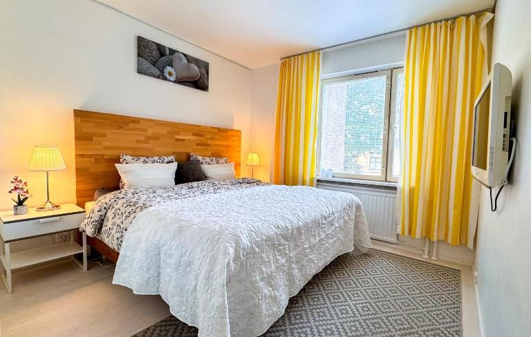 GuestFirst- Vibrant Helsinki Stay 5 Min to Design District - Ferienwohnung Helsinki