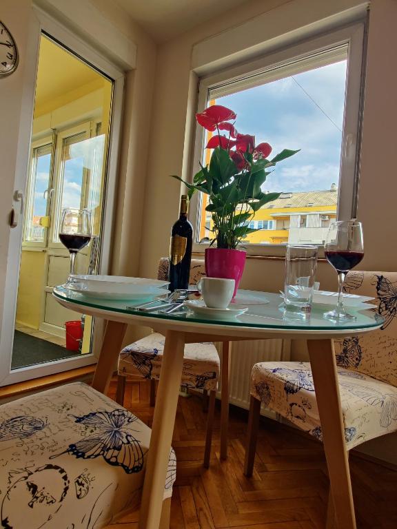 Maja Apartment - B&B Novi Sad
