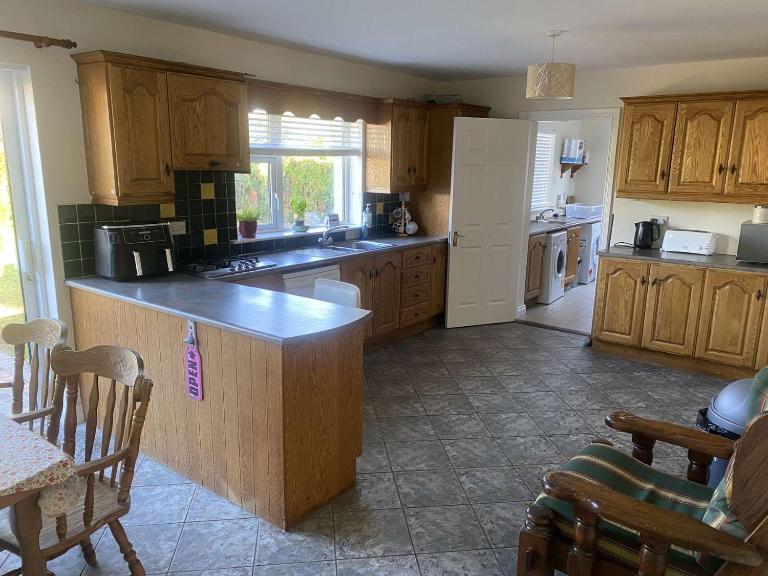 Detached House - Carlow Town - B&B Carlow