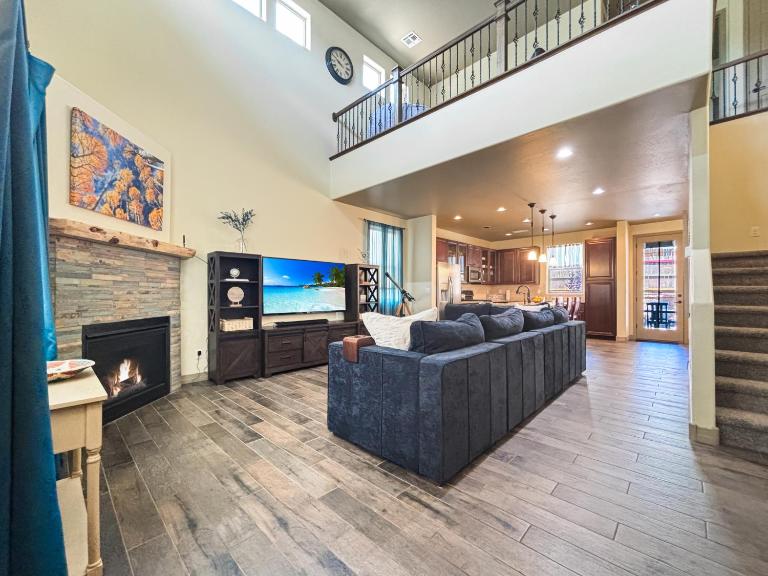 Fun & Peaceful Family Retreat - B&B Flagstaff