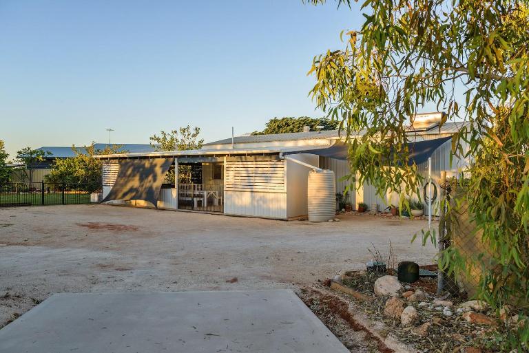 18 Sargent Street - Bed and Breakfast Exmouth