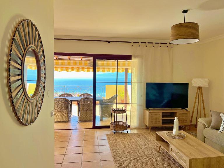 Amazing view apartment - B&B Puerto de Santiago