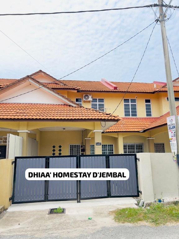 Dhiaa Homestay D Jembal - B&B Kuala Terengganu