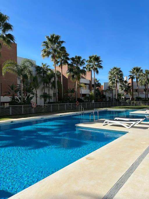 Modern 3 bed with pool - B&B Benahavís